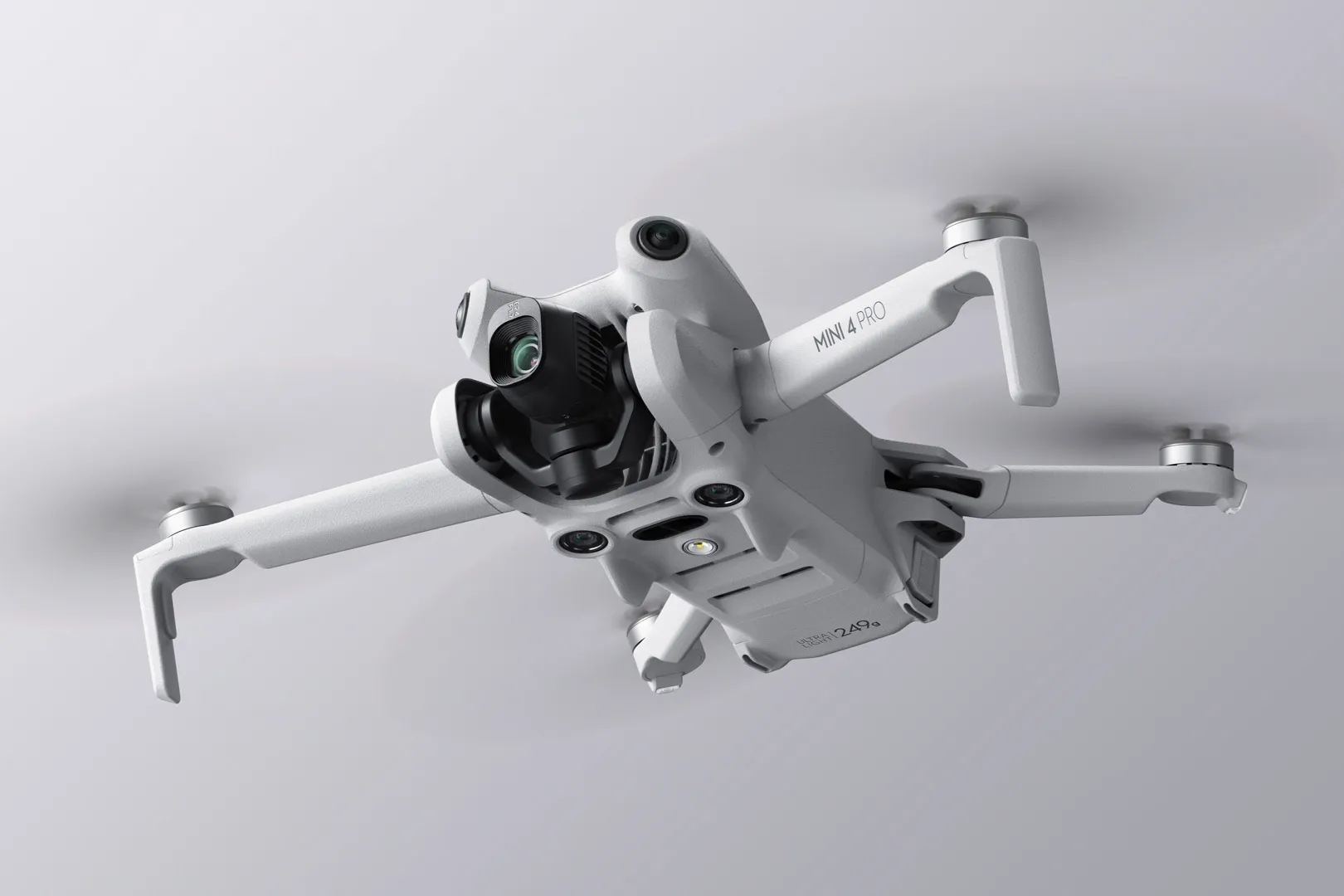 imagen sobre: DJI Mini 4